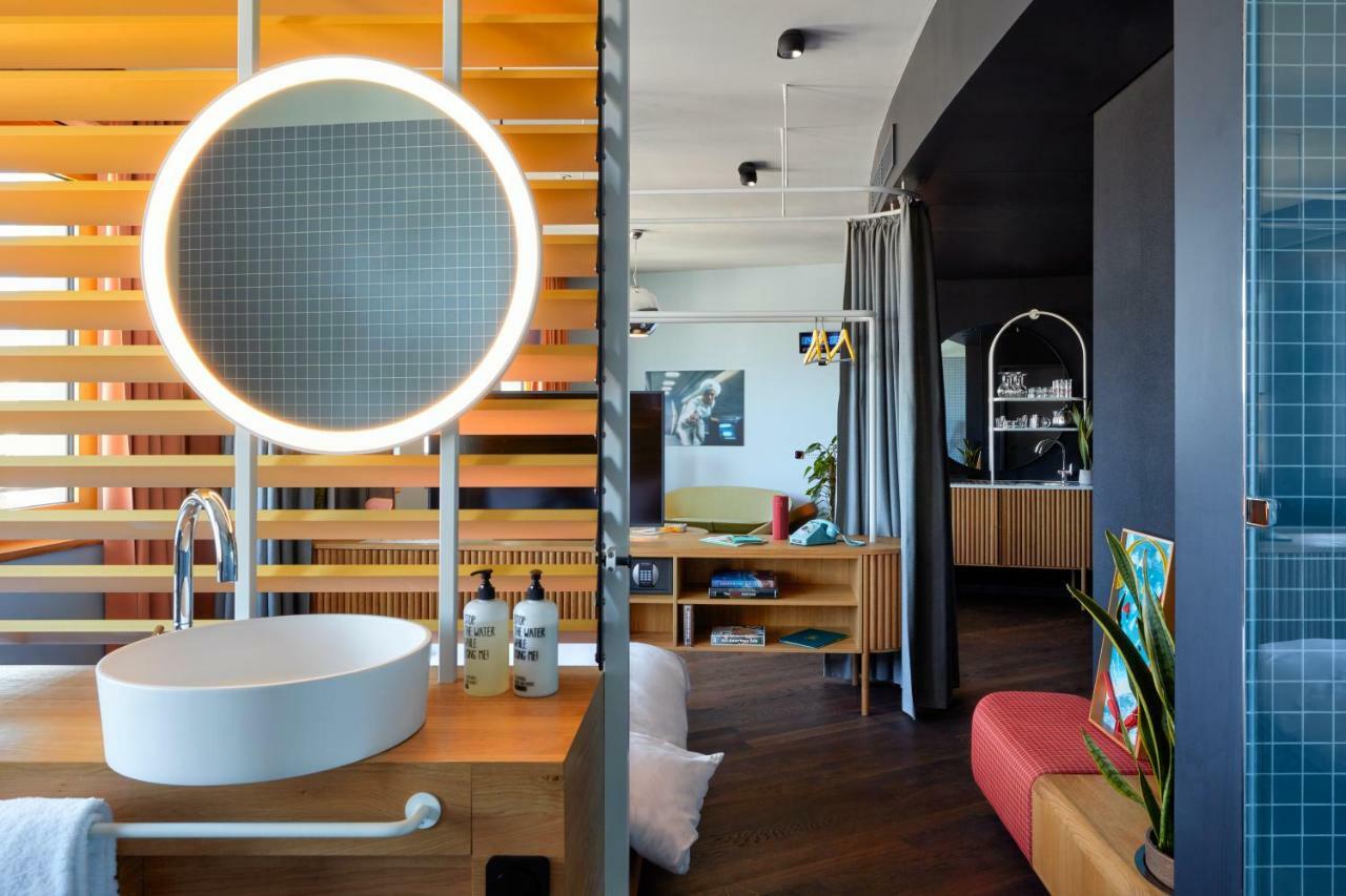 25hours The Circle 4* Кёльн